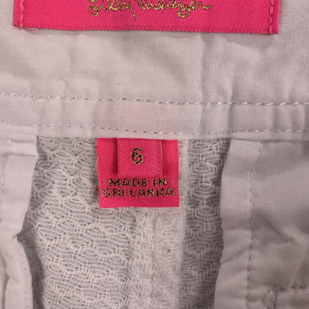 Lilly Pulitzer Callahan Shorts Womens 6 Resort White Seersucker Gold Button - Picture 4 of 15